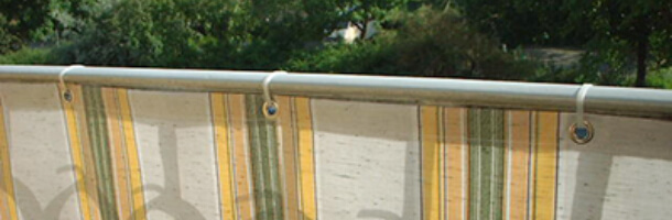210 Größen & 21 Farben Balkon Sichtschutz Ohne Bohren Balkonabdeckung 220g/m² Innen Balkonverkleidung UV-Schutz mit Ösen Kabelbinder und Kordel für Balkongeländer Terrassee,65X900CM Anthrazit 